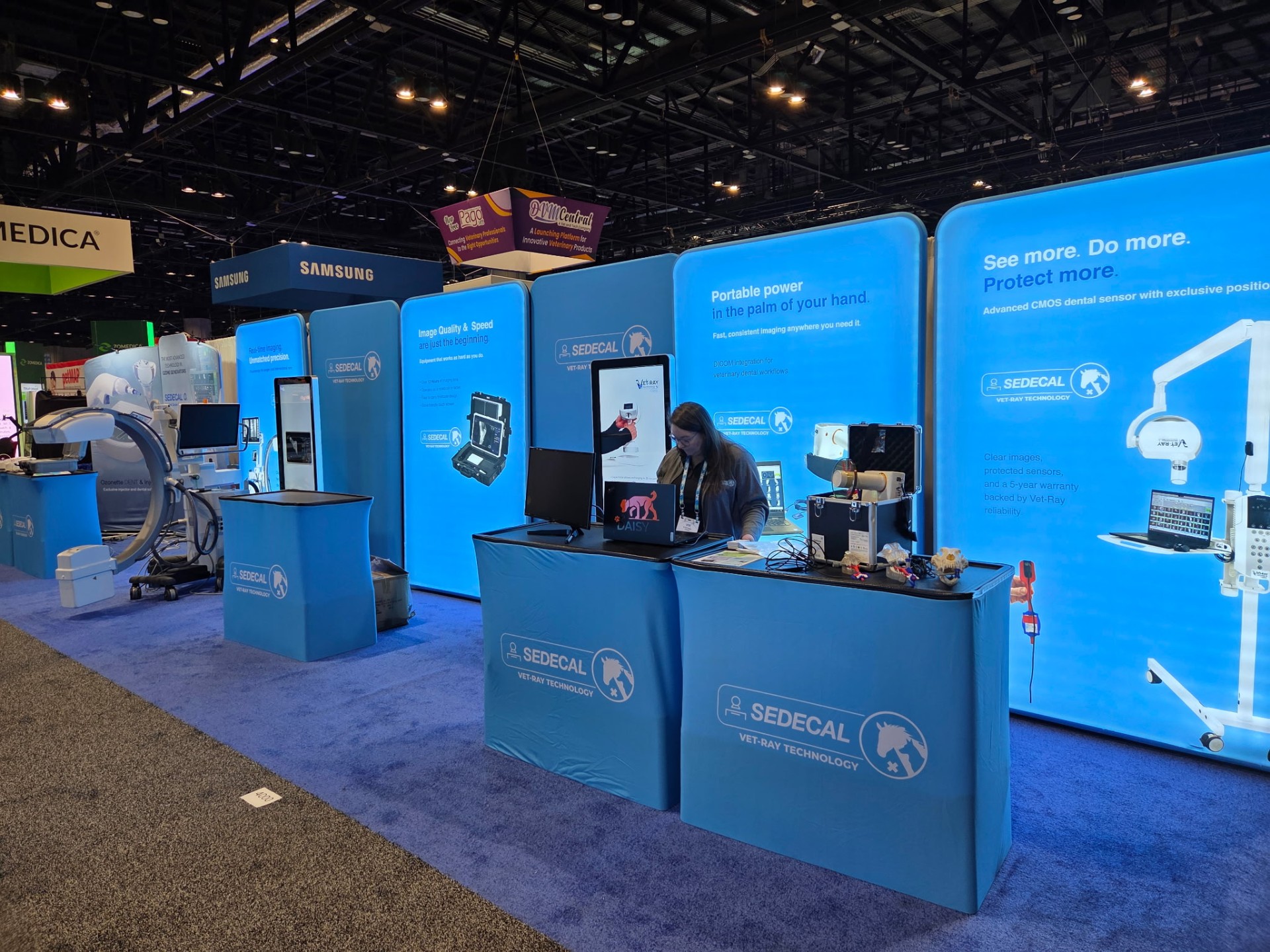 Vet-Ray Tradeshow Booth